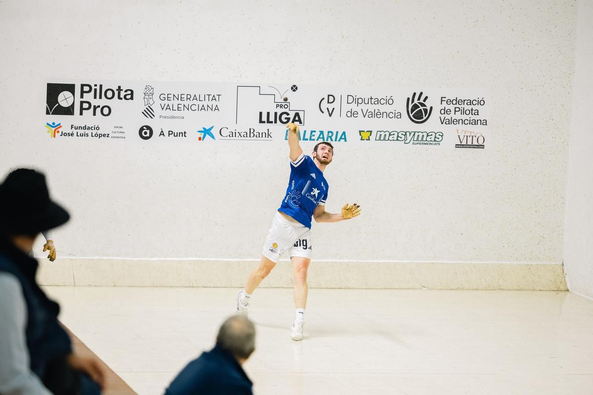 Montaner d'Almiserà és l'únic pilotari de la safor en les semifinals de la Lliga CaixaBank Pro 1