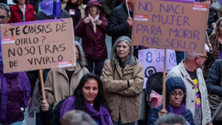 Marcha 8M en Alicante, día de la Mujer