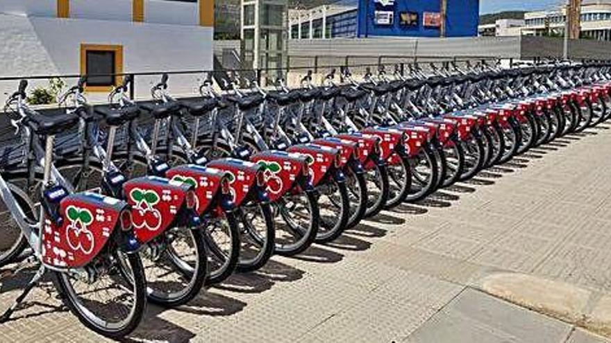 Bicicletas de &#039;Ibizi&#039; hace unas semanas en el Cetis.