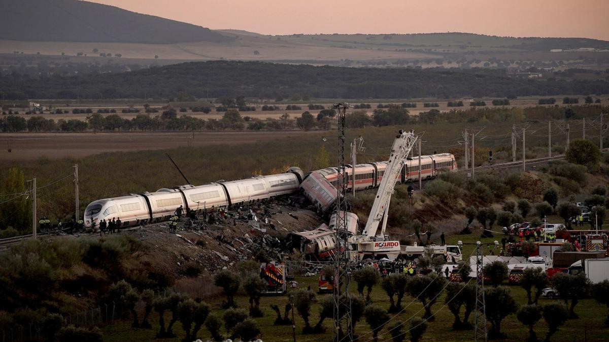 Tragedia ferroviaria en España deja 68 muertos y conmociona al mundo Tragedia ferroviaria en España deja 68 muertos y conmociona al mundo