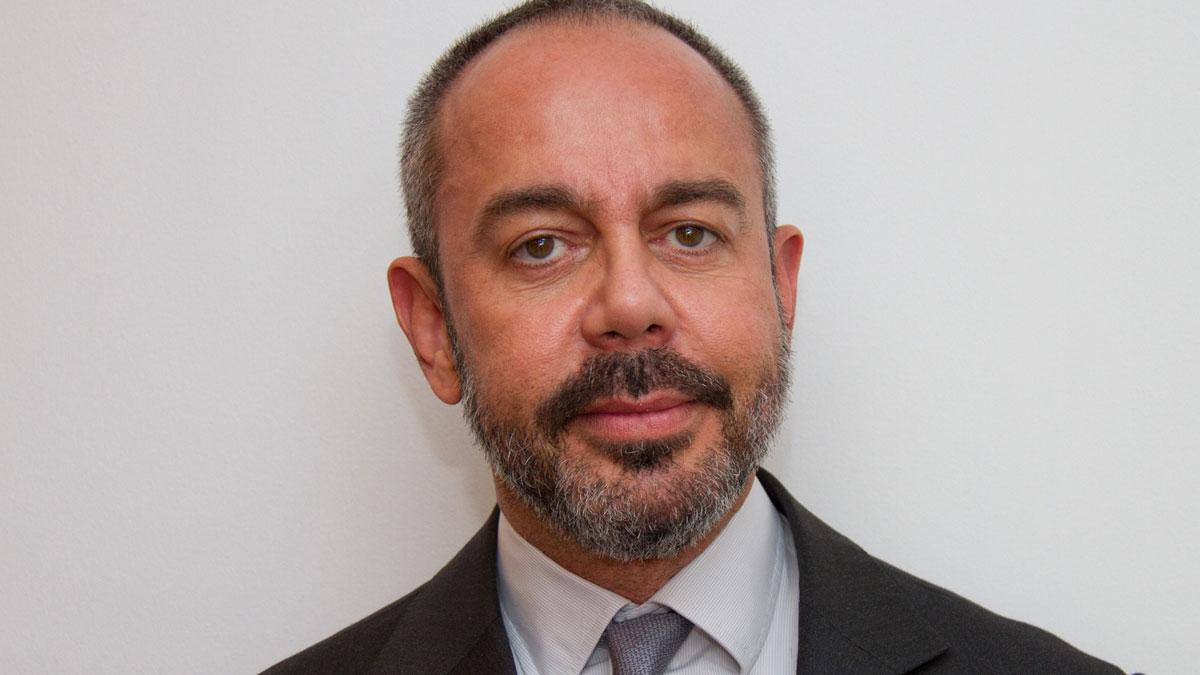 La CNMV multa amb 300.000 euros el màxim accionista del Sabadell, el magnat mexicà David Martínez Guzmán