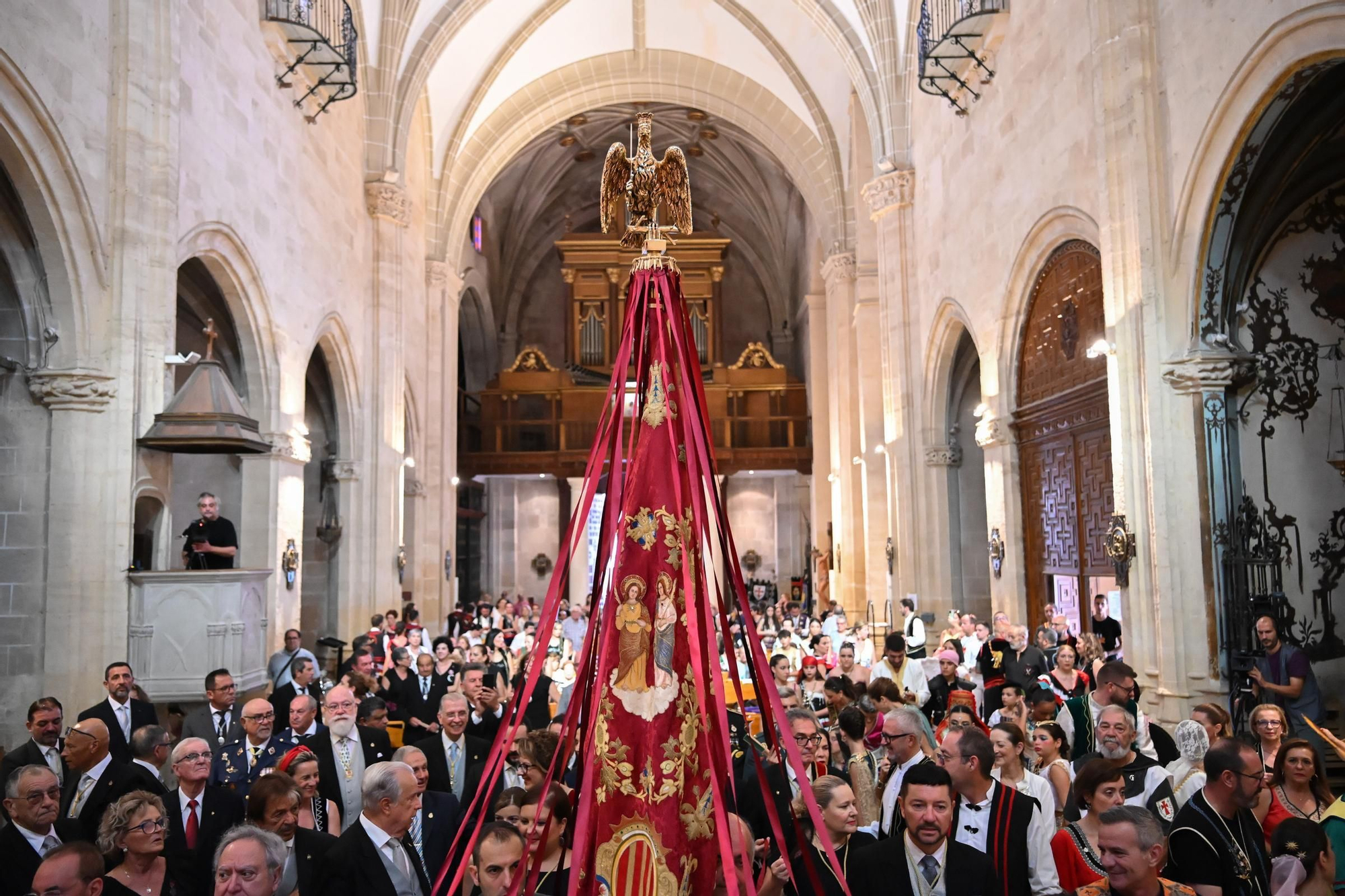 Las mejores imágenes del Desfile del Día del Pájaro de Orihuela