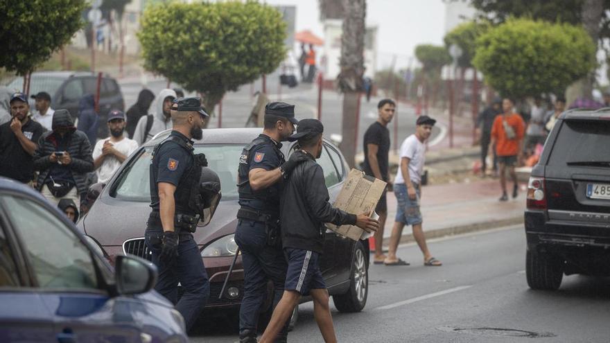 Haft für einen marokkanischen Migranten wegen sexueller Aggression gegen eine Minderjährige in Ceuta