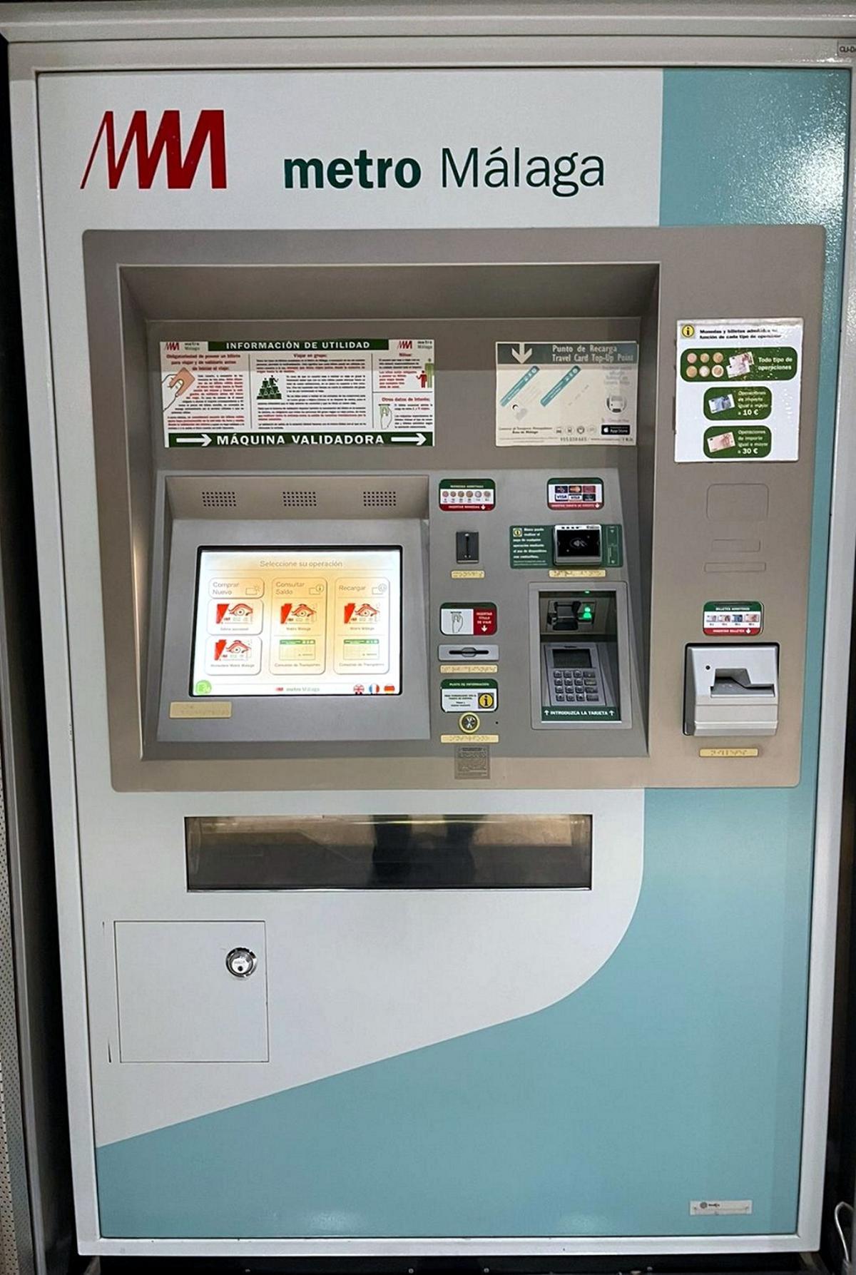 Máquina expendedora de billetes de Metro de Málaga.
