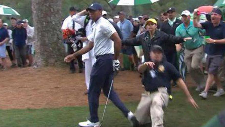 El guardia de seguridad que casi lesiona a Tiger Woods