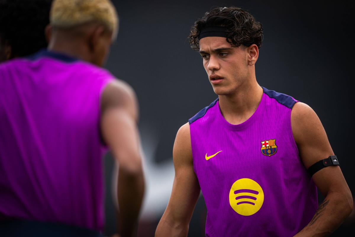 Héctor Fort en un entrenamiento de pretemporada del Barça.
