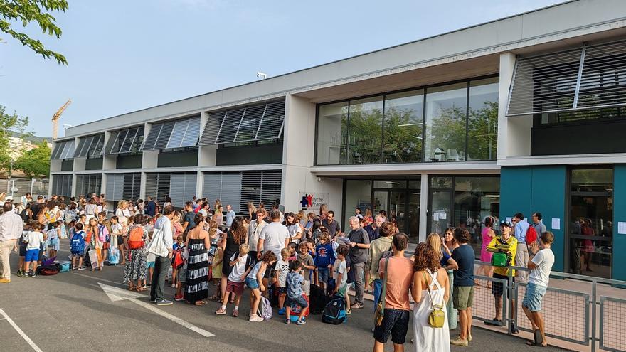 Aviso de bomba en el Liceo Francés de Palma: &quot;La Policía Nacional nos ha asegurado que no había motivo alguno para evacuar el colegio&quot;