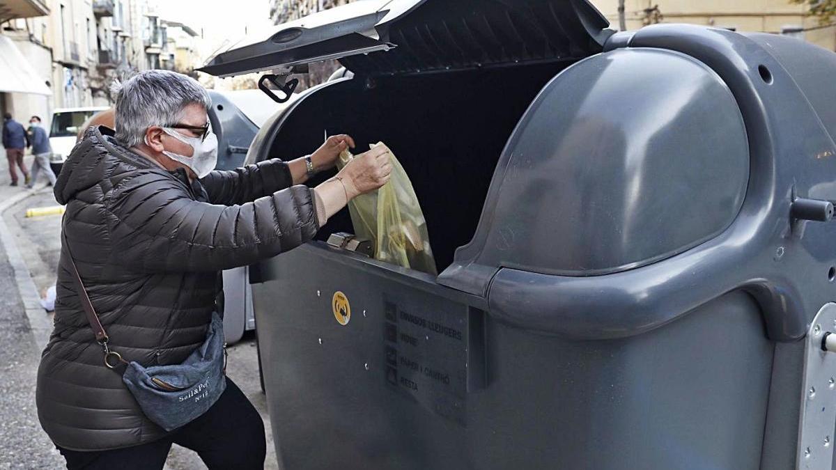 El reciclatge a l&#039;Eixample s&#039;enfila del 51% al 73% amb els contenidors intel·ligents