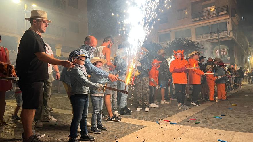 Las tiradas querubín, infantil y juvenil en el cohetódromo de Paterna