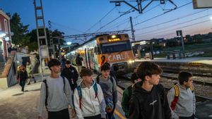 "Prefereixo l’autobús al tren"