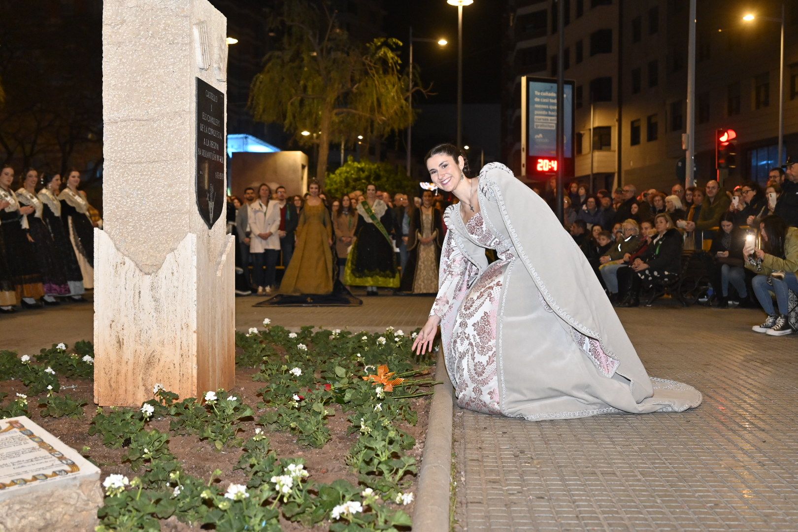 Homenaje a Na Violant d'Hongria