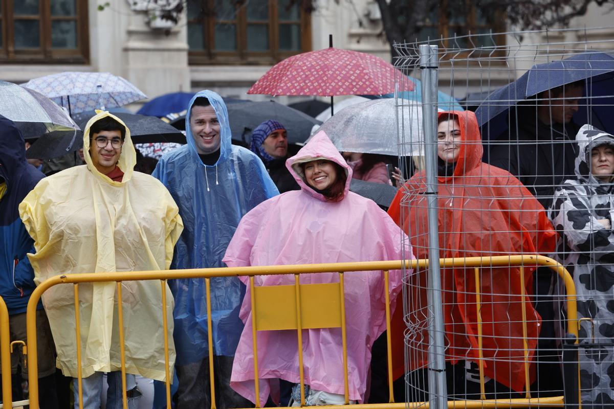 Búscate en la mascletà del 17 de marzo