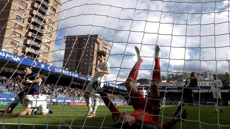 Solari sufre su primera derrota con una imagen terrorífica