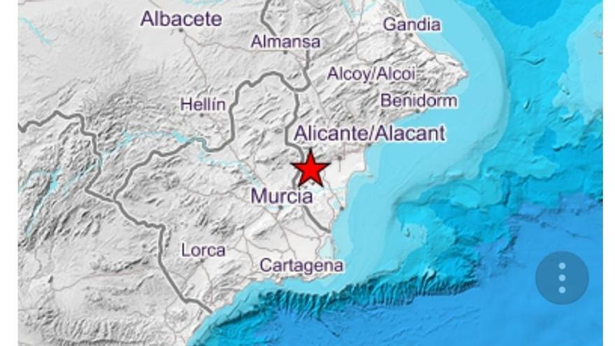 El 112 recibe 35 llamadas por el terremoto