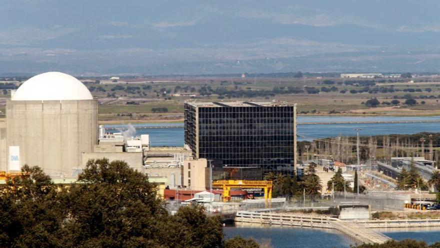 Central nuclear de Almaraz en una imagen de archivo.