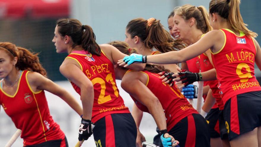 La selección española femenina, también llamadas &#039;RedSticks&#039;