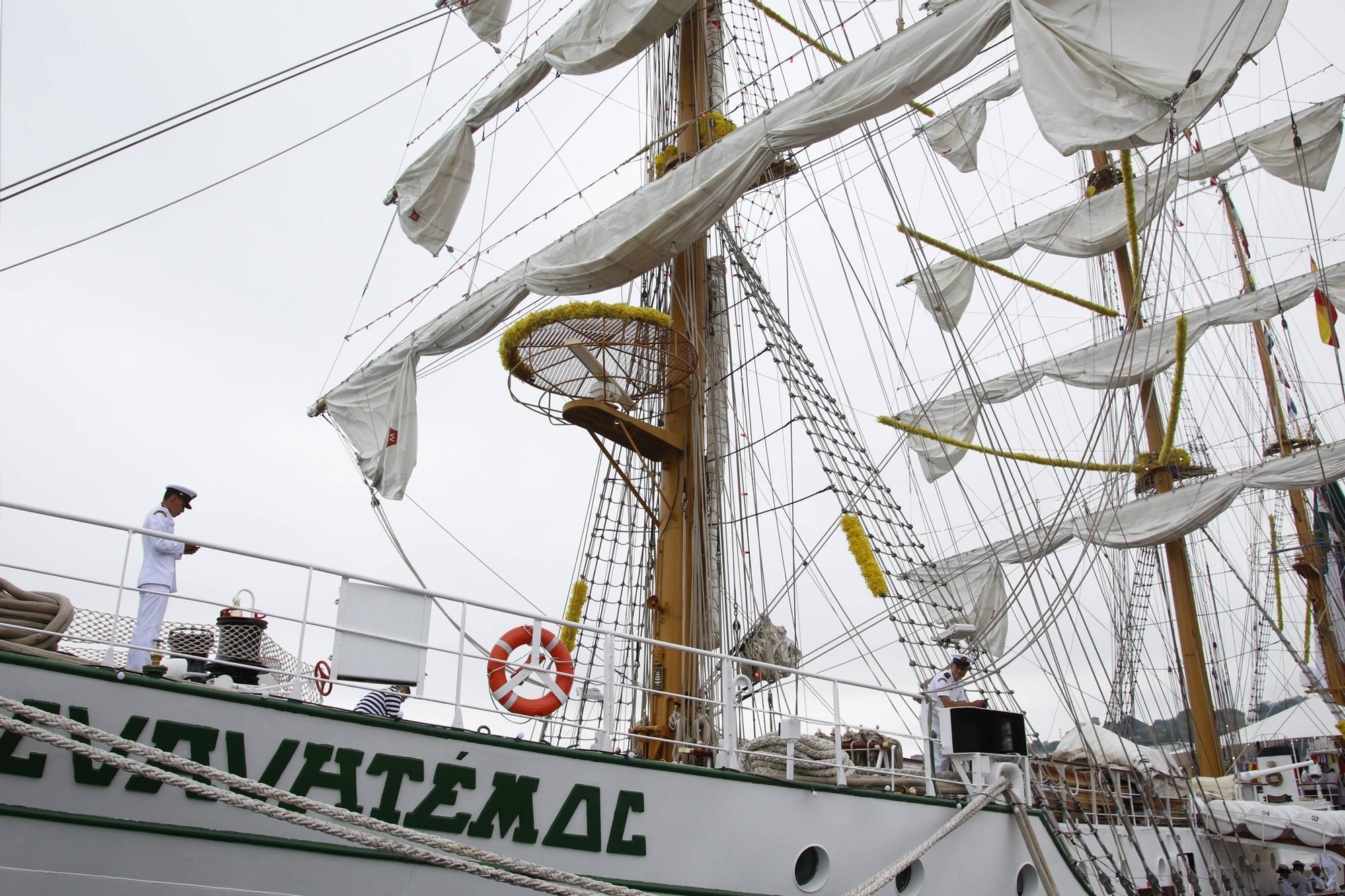 En imágenes: Así es el «Cuauhtémoc», el imponente barco de México que acaba de llegar a Gijón