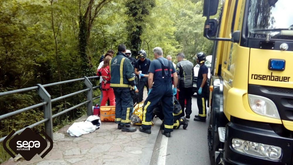 Dos motoristas heridos en el entorno de Covadonga