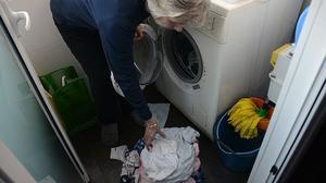 La llum pujarà gairebé un 12% al gener