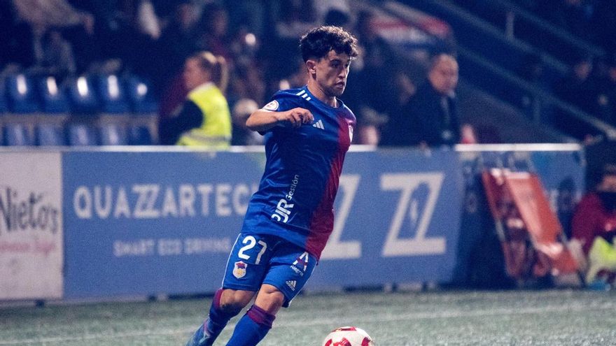 Ganzábal vuelve a exportar talento: uno de los diamantes del Langreo ficha por un equipo de Segunda División