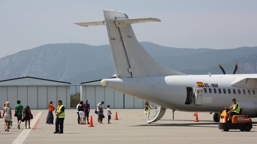 Viatges Regina tanca amb un 37% d&#039;ocupació els vols comercials des de l&#039;aeroport de la Seu