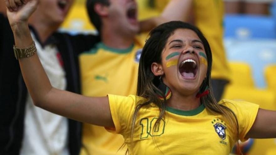 Color en las gradas del Mineirao y Maracaná