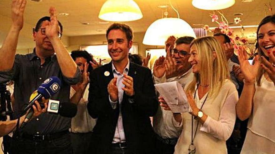 Jordi Masquef celebrant els resultats electorals a l&#039;Hotel Pirineus el passat 26 de maig.