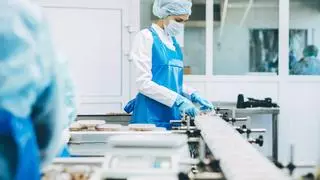 Oportunidad de empleo en Coruña: 100 vacantes para empresa conservera