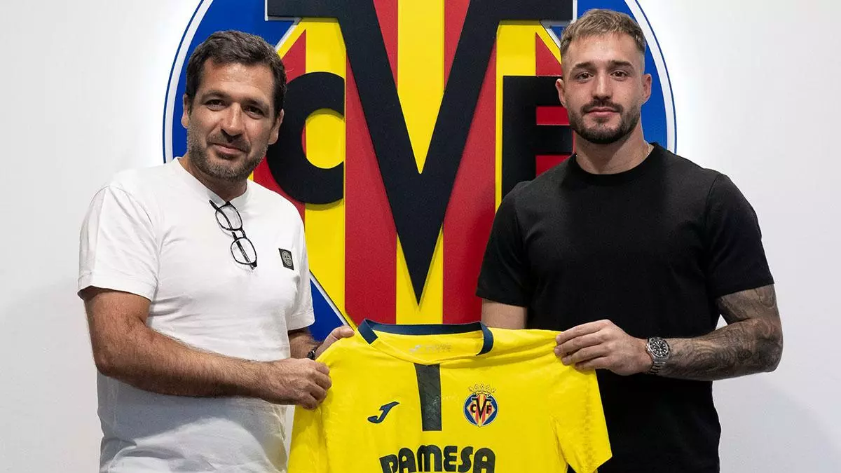 Arnau Tenas ya es jugador del Villarreal CF