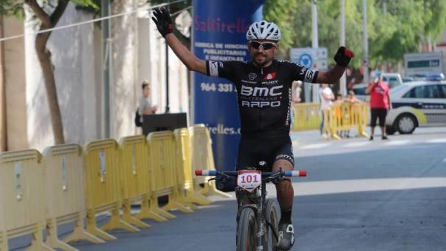 Josep Betalú repite triunfo en el segundo XC Maratón de Orpesa