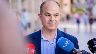 Junts y ERC cargan contra la "actitud colonizadora" del PP y la "payasada" de Ayuso