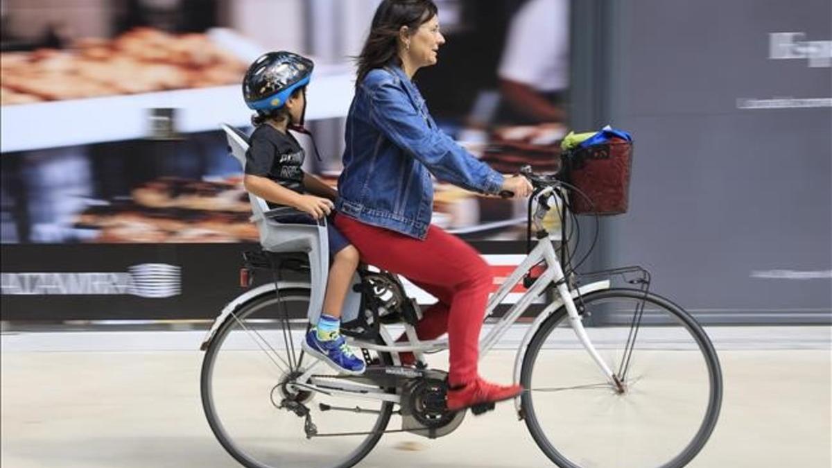 zentauroepp40072814 barcelona 12 09 2017 vuelta al cole primer dia de clase una 170912185245