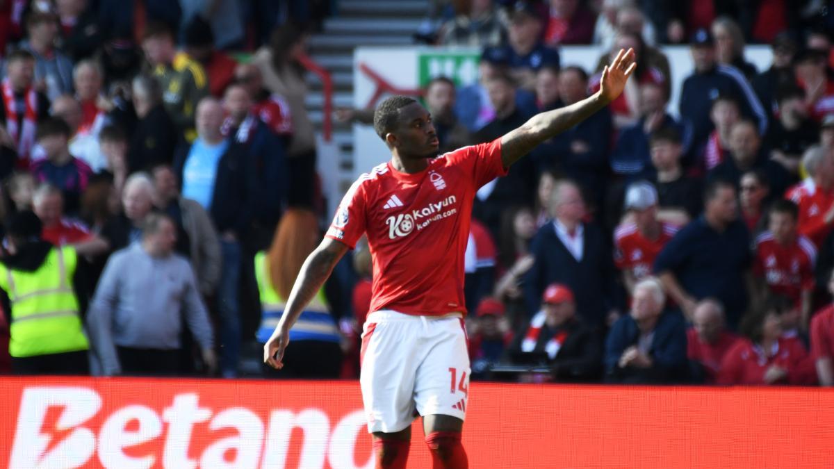 CallumHudson-Odoi, autor del 1-0 en el Forest-City