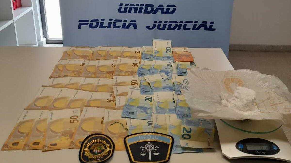 La POlicía Local de Silla intercepa 80 gramos de cocaína y 1.600 euros en metálico.