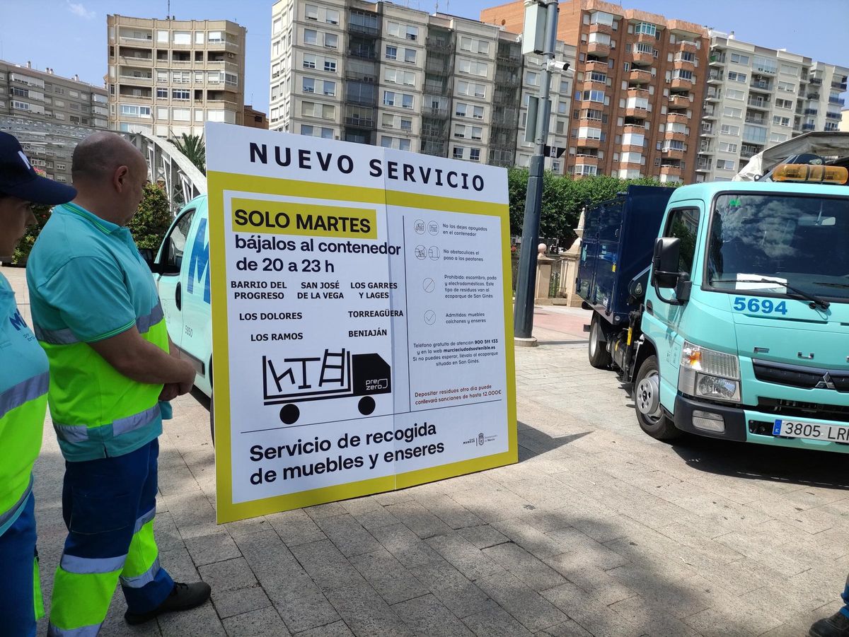 Modelo del cartel del nuevo proyecto de recogida de enseres