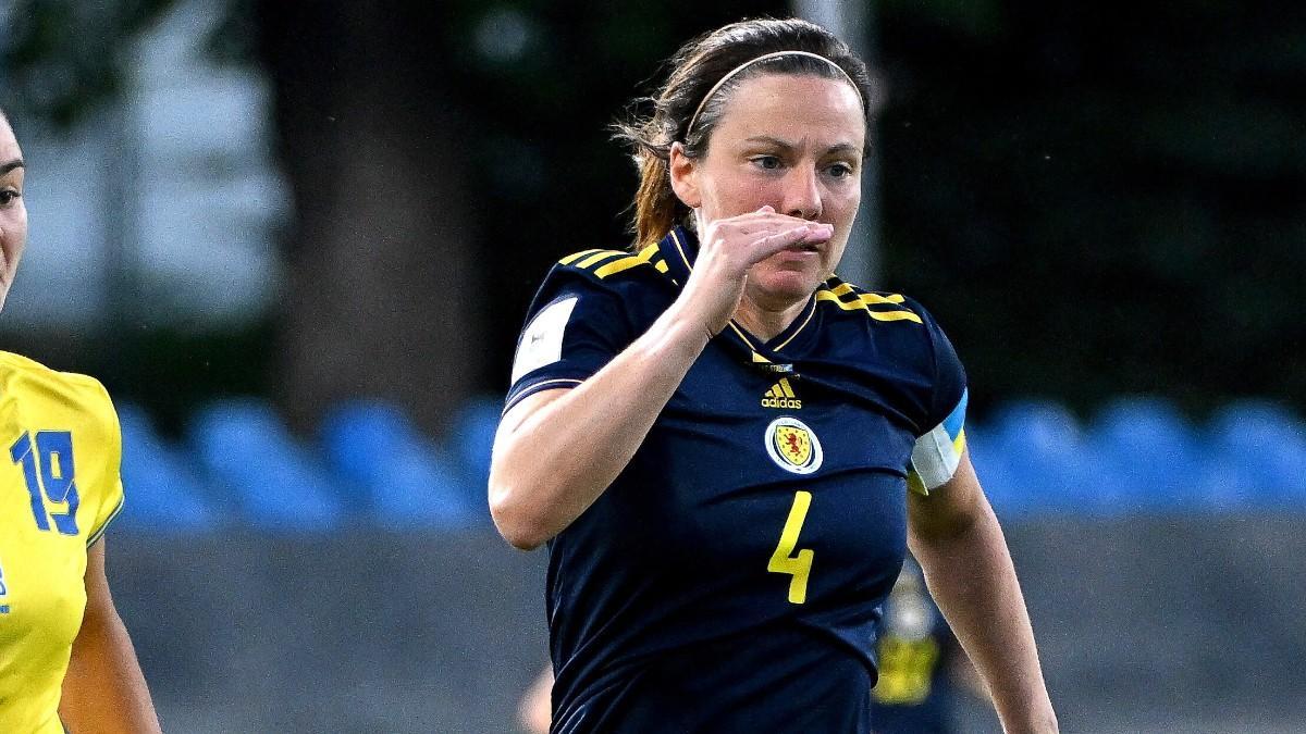 Rachel Corsie, con la selección escocesa femenina