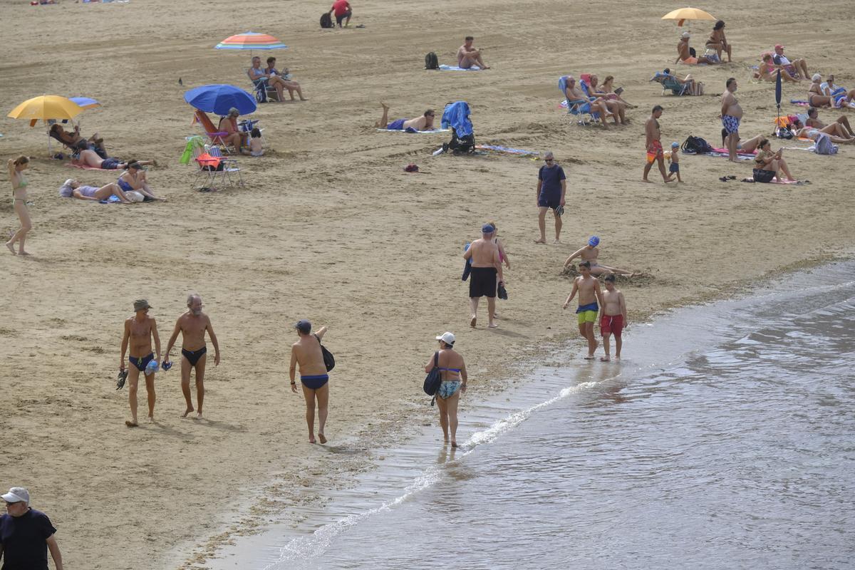 Jornada de playa en Las Canteras