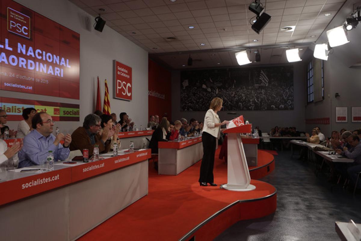 Carme Chacón intervé en el consell nacional extraordinari del PSC, aquest dissabte.