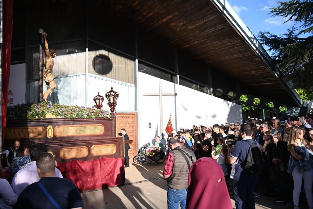 La salida del Cristo de las Lágrimas en el Parque Figueroa, en imágenes