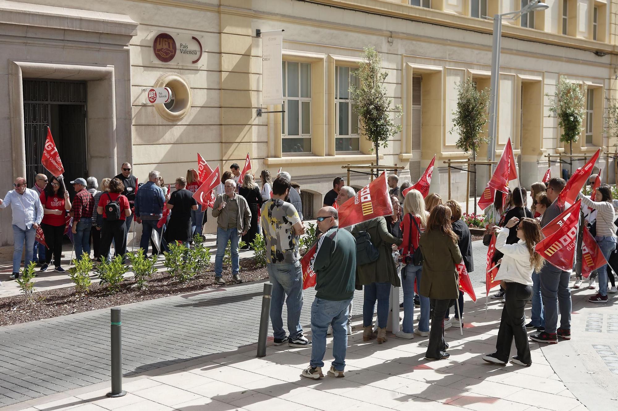 Galería de imágenes: Castelló reivindica los derechos de los trabajadores