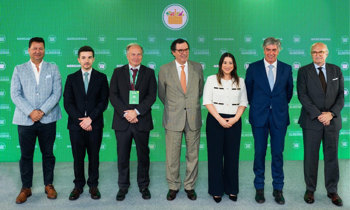 Inauguración del bloque logístico de Almeirim