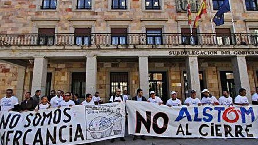 Manifestación contra el cierre de Alstom hace ya cinco años.