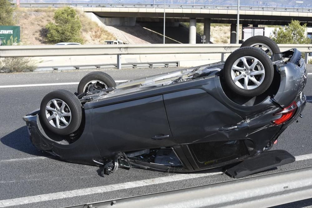 Cuatro heridos en un accidente en la A7