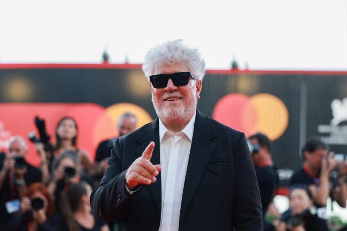 Pedro Almodóvar gana el León de Oro en Venecia