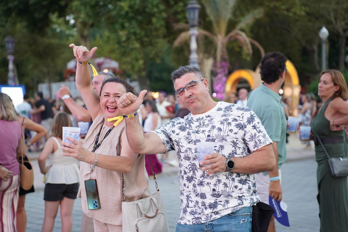 ¿Estuviste en el concierto de Hombres G en Icónica Santalucía Sevilla Fest? ¡Búscate en nuestra fotogalería!