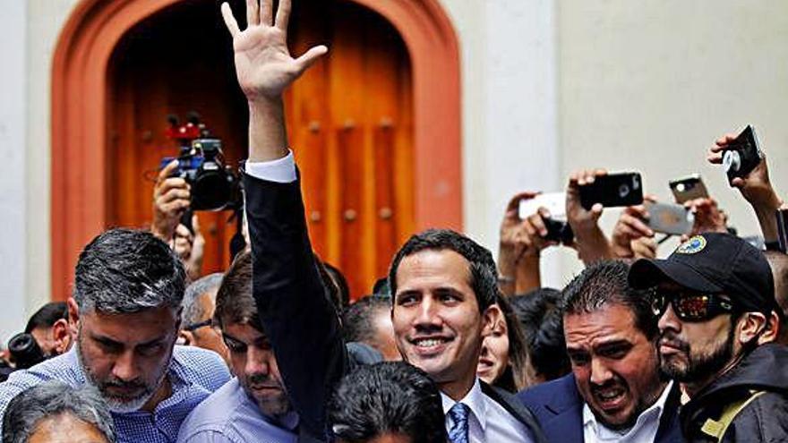 Guaidó va participar ahir en un míting multitudinari