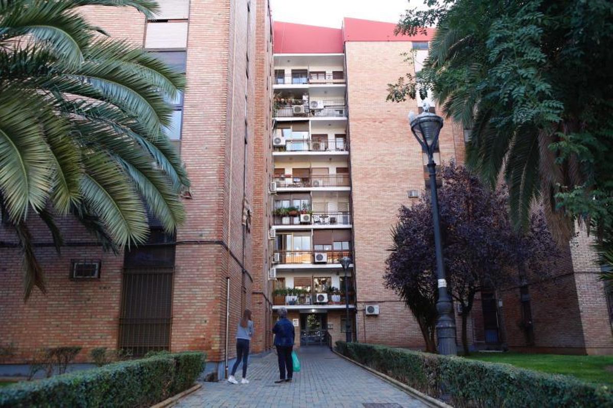 Muere un estudiante británico en Córdoba tras caer de una ventana de una séptima planta