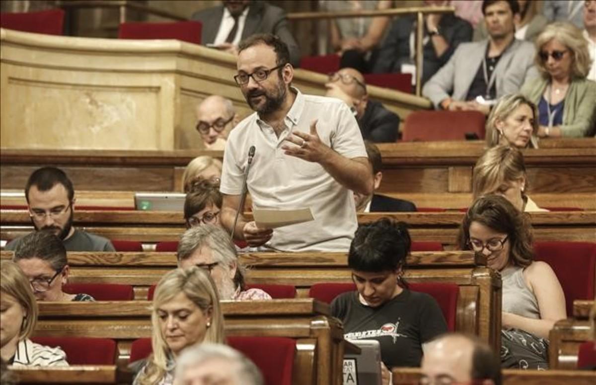 jregue38884129 barcelona 14 6 2017  sesion de preguntas al govern en el par170703111328