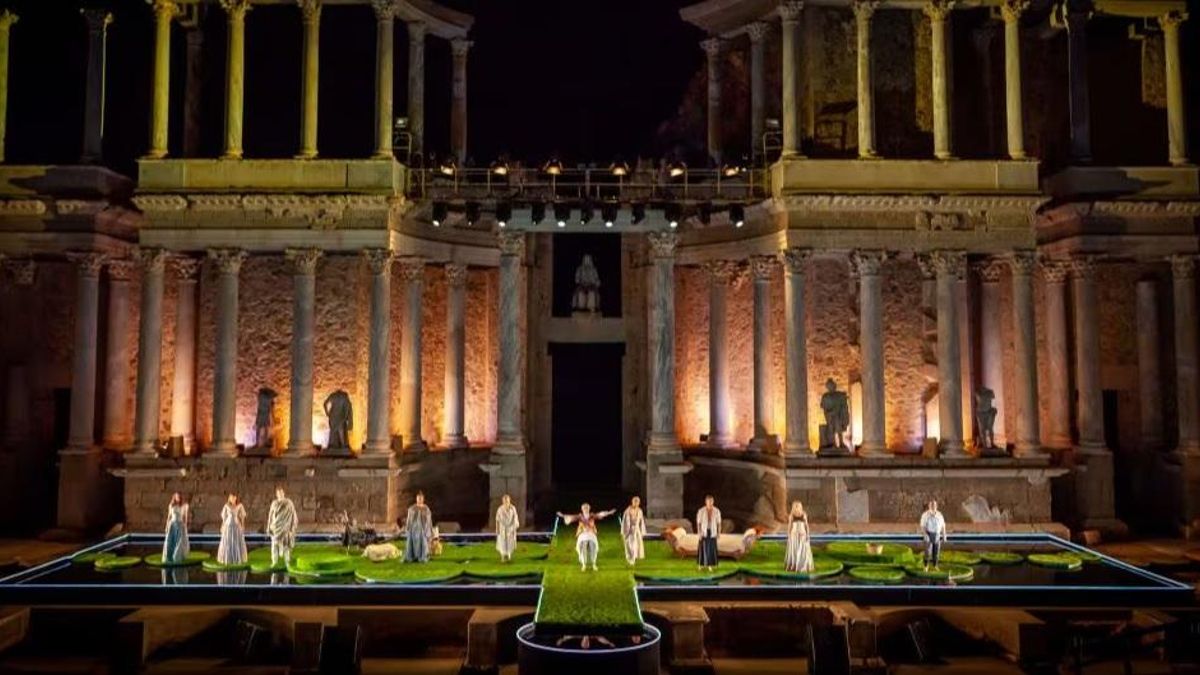 Montaje teatral, en una edición pasada del festival de Mérida.