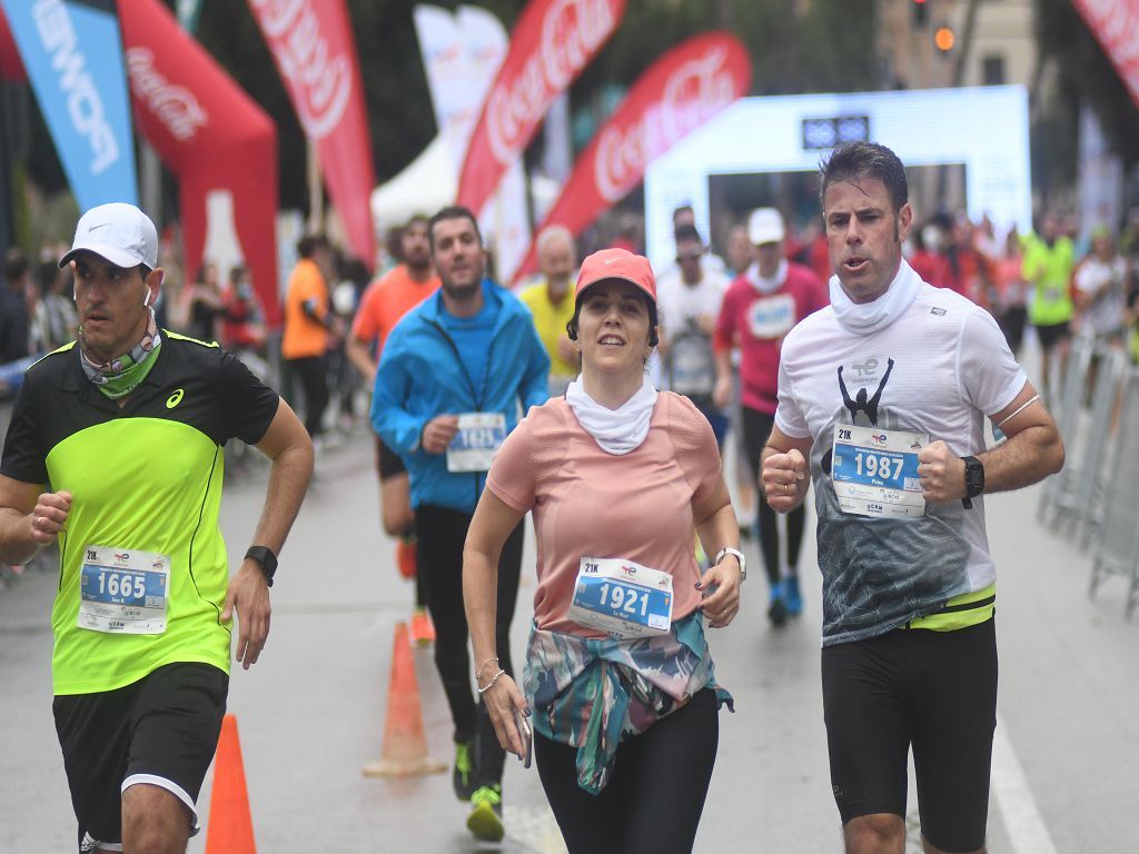 Llegada y podios de la 10k, la media maratón y la maratón de Murcia (I)